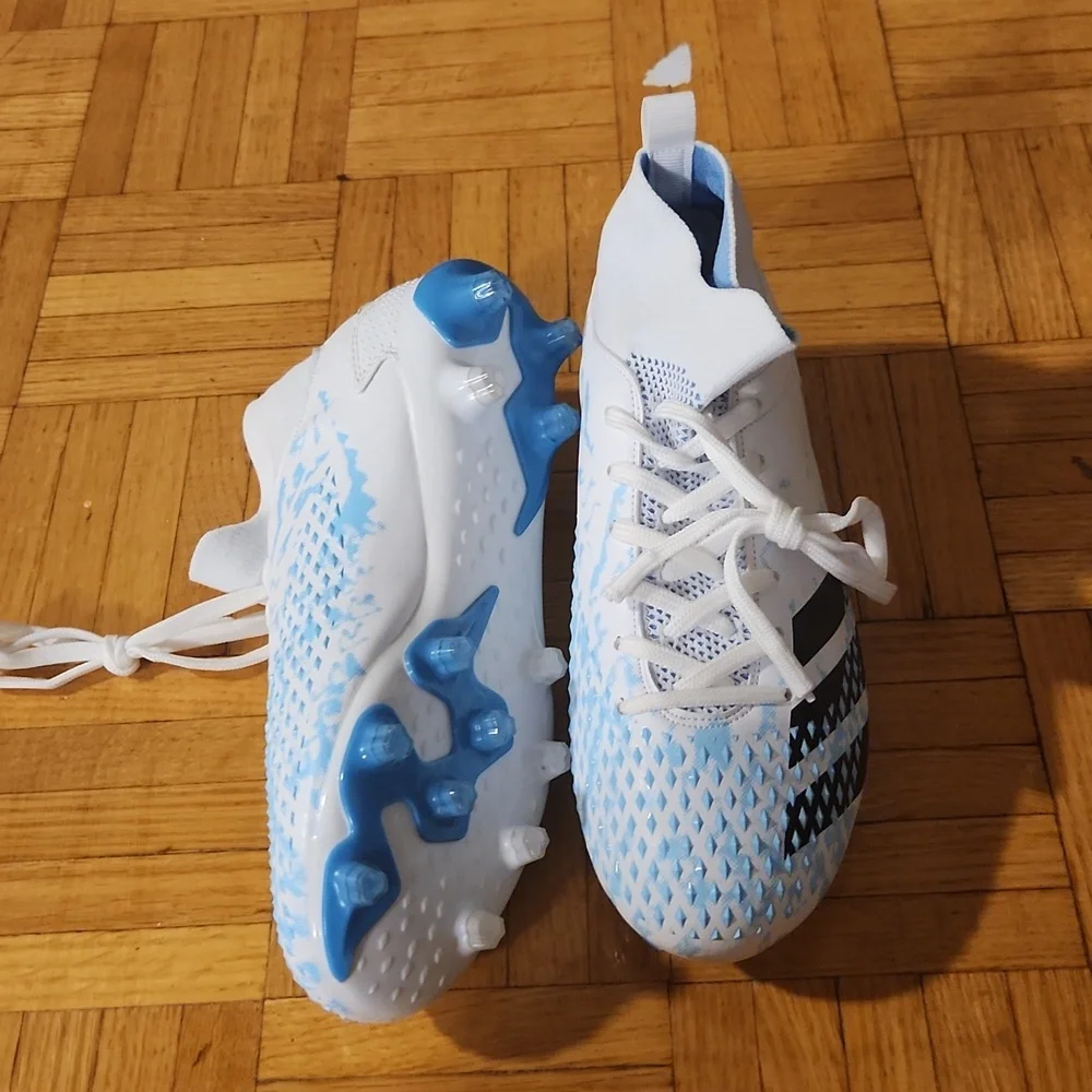 Adidas Soccer boots - Picture 4 of 4
